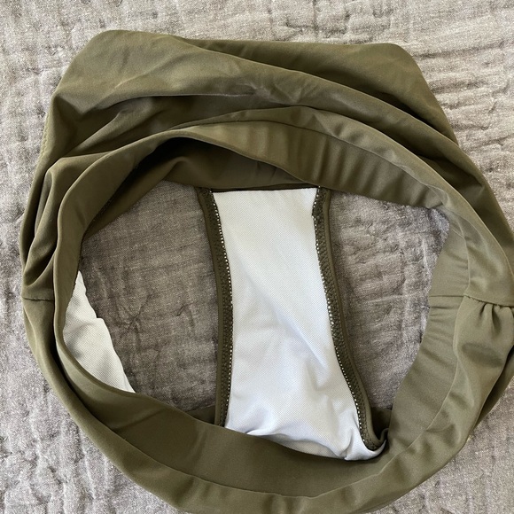 Olive green halter style bikini, worn once size small - Picture 2 of 5